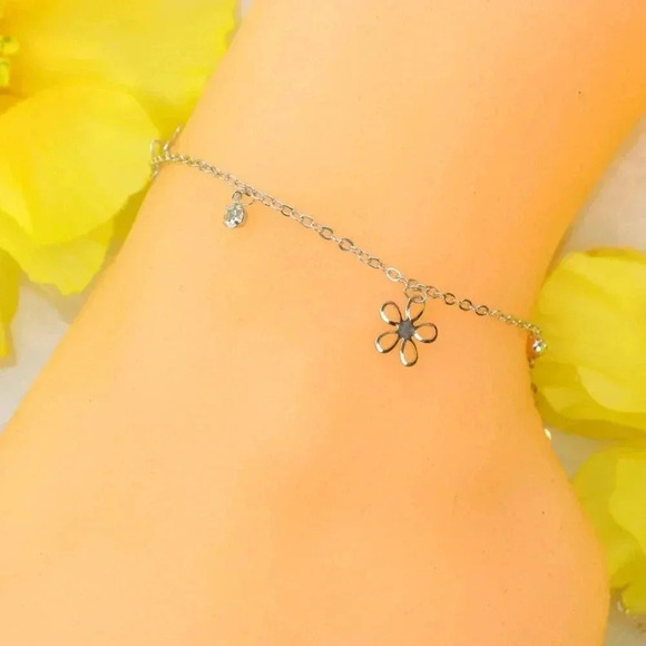 "Minimalist Anklet, Sleek & Modern Design, Women’s Fashion, YC110211-A - Picture 2 of 10